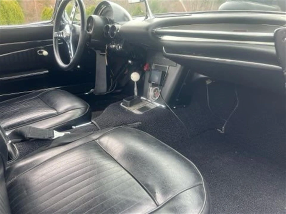 1962 Chevrolet Corvette C1 - Image 10 of 12