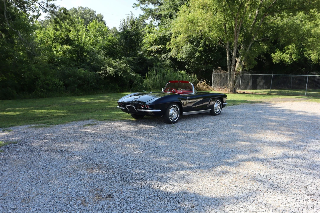 1962 Chevrolet Corvette C1 - Image 11 of 31