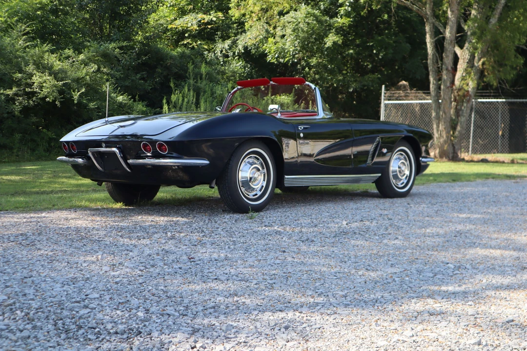 1962 Chevrolet Corvette C1 - Image 12 of 31