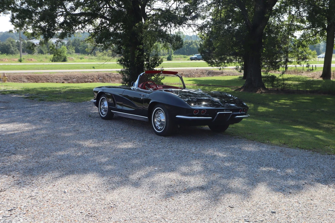 1962 Chevrolet Corvette C1 - Image 6 of 31