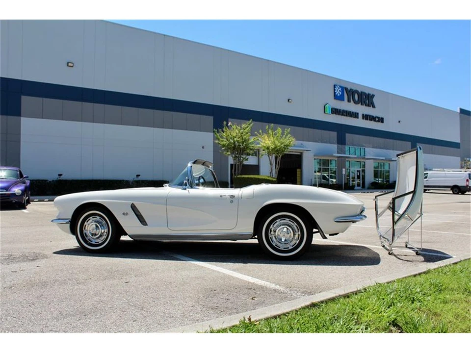 1962 Chevrolet Corvette C1 - Image 19 of 31