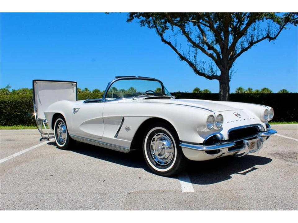 1962 Chevrolet Corvette C1 - Image 14 of 31