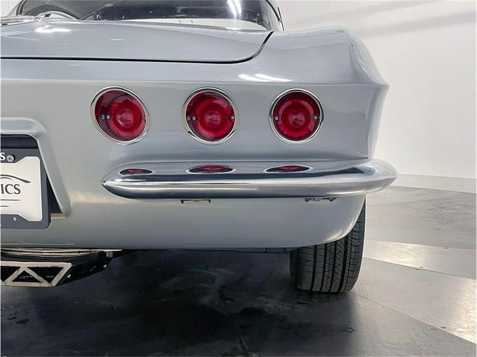 1962 Chevrolet Corvette C1 - Image 19 of 31