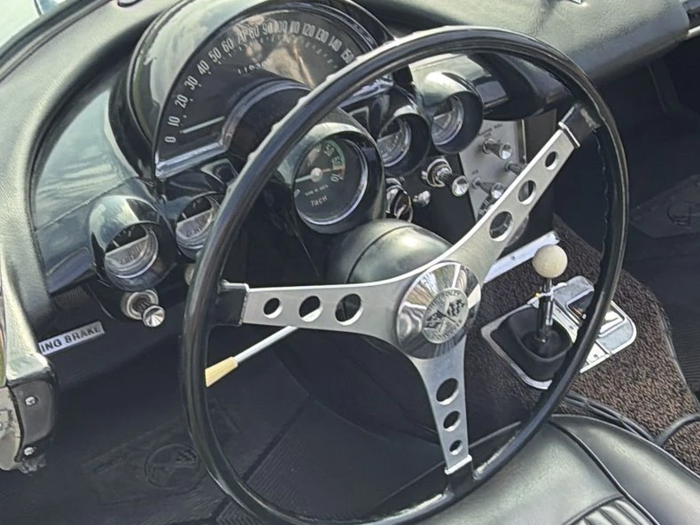 1962 Chevrolet Corvette C1 - Image 23 of 31