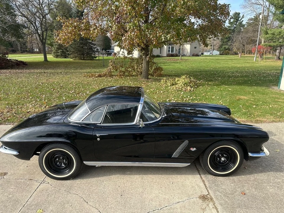 1962 Chevrolet Corvette C1 - Image 10 of 21