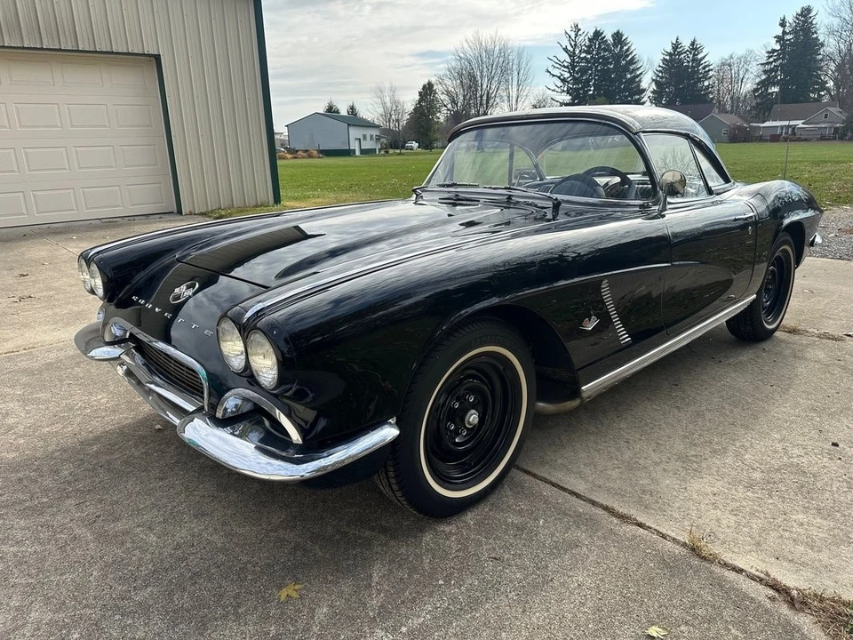 1962 Chevrolet Corvette C1 - Image 17 of 31