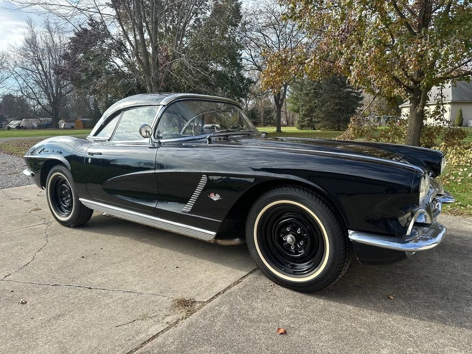 1962 Chevrolet Corvette C1 - Image 11 of 21