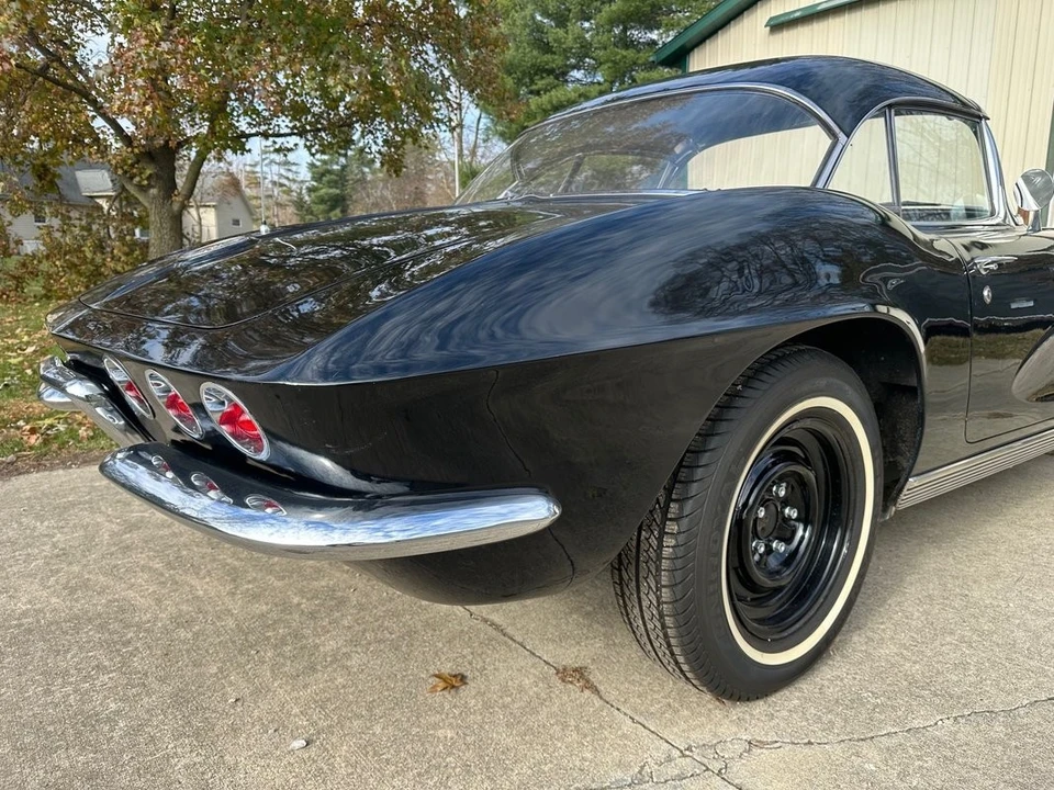 1962 Chevrolet Corvette C1 - Image 6 of 31