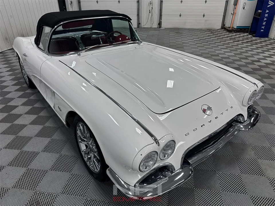 1962 Chevrolet Corvette C1 - Image 14 of 31