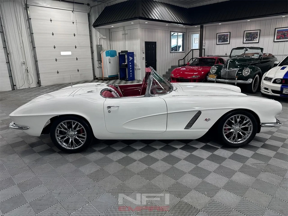 1962 Chevrolet Corvette C1 - Image 17 of 31