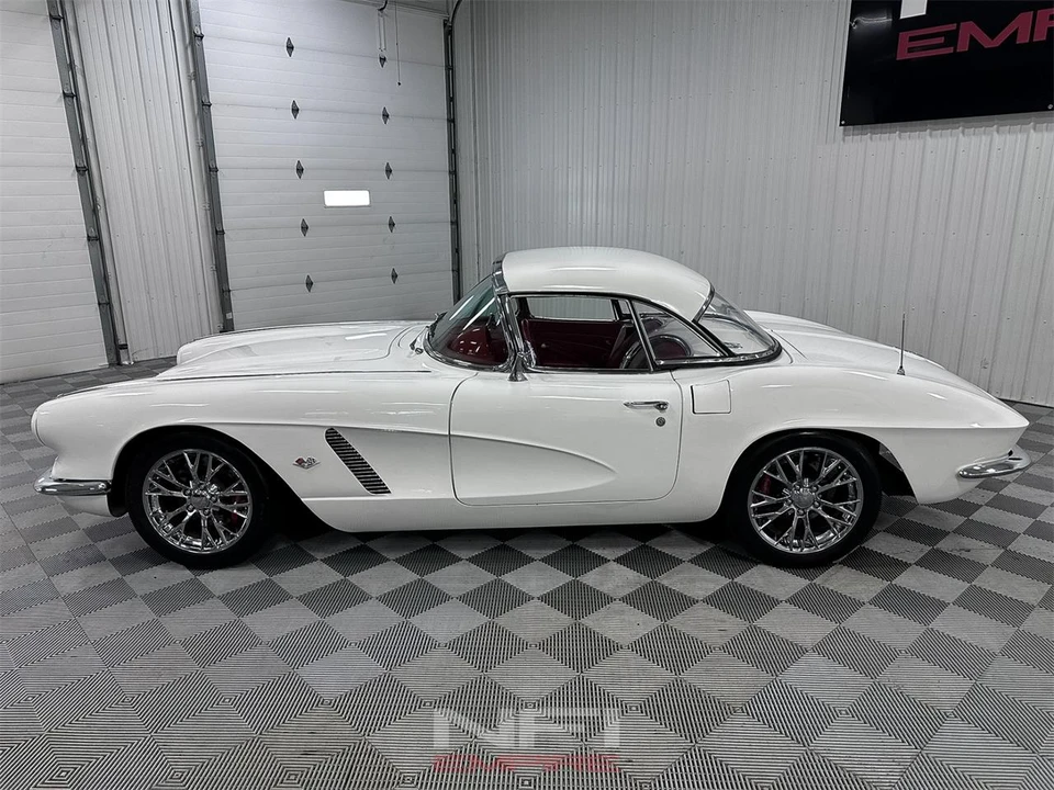 1962 Chevrolet Corvette C1 - Image 6 of 31