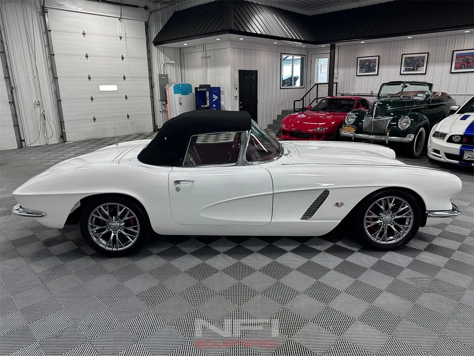 1962 Chevrolet Corvette C1 - Image 18 of 31