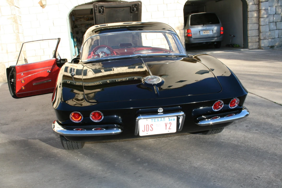 1962 Chevrolet Corvette C1 - Image 13 of 31