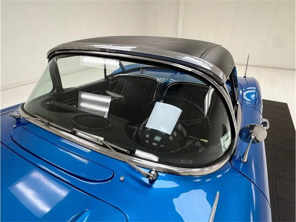 1962 Chevrolet Corvette C1 - Image 17 of 31