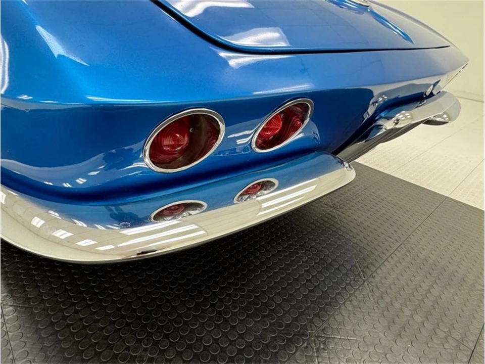 1962 Chevrolet Corvette C1 - Image 23 of 31