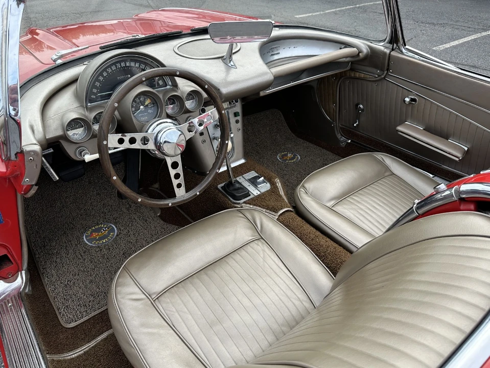 1962 Chevrolet Corvette C1 - Image 15 of 21
