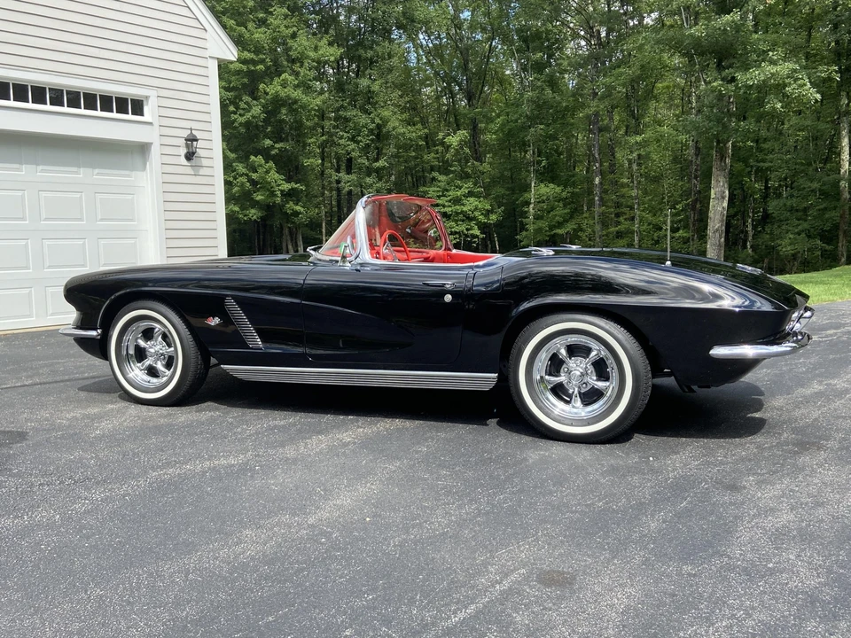 1962 Chevrolet Corvette C1 - Image 14 of 31