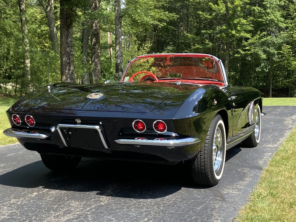 1962 Chevrolet Corvette C1 - Image 17 of 31