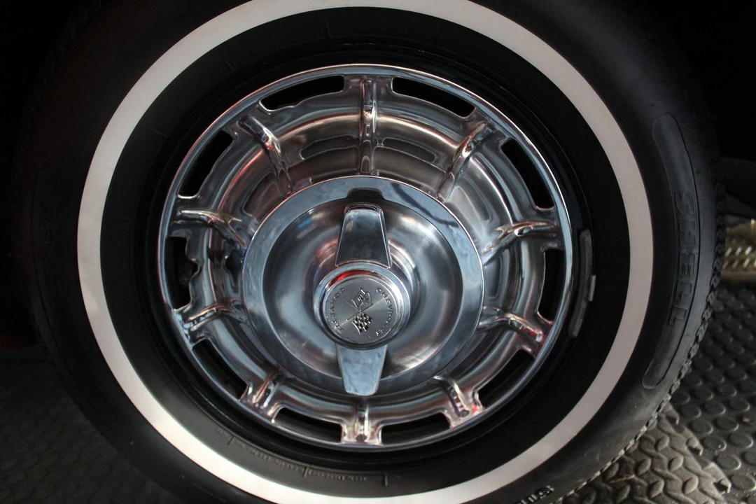 1962 Chevrolet Corvette C1 - Image 19 of 31