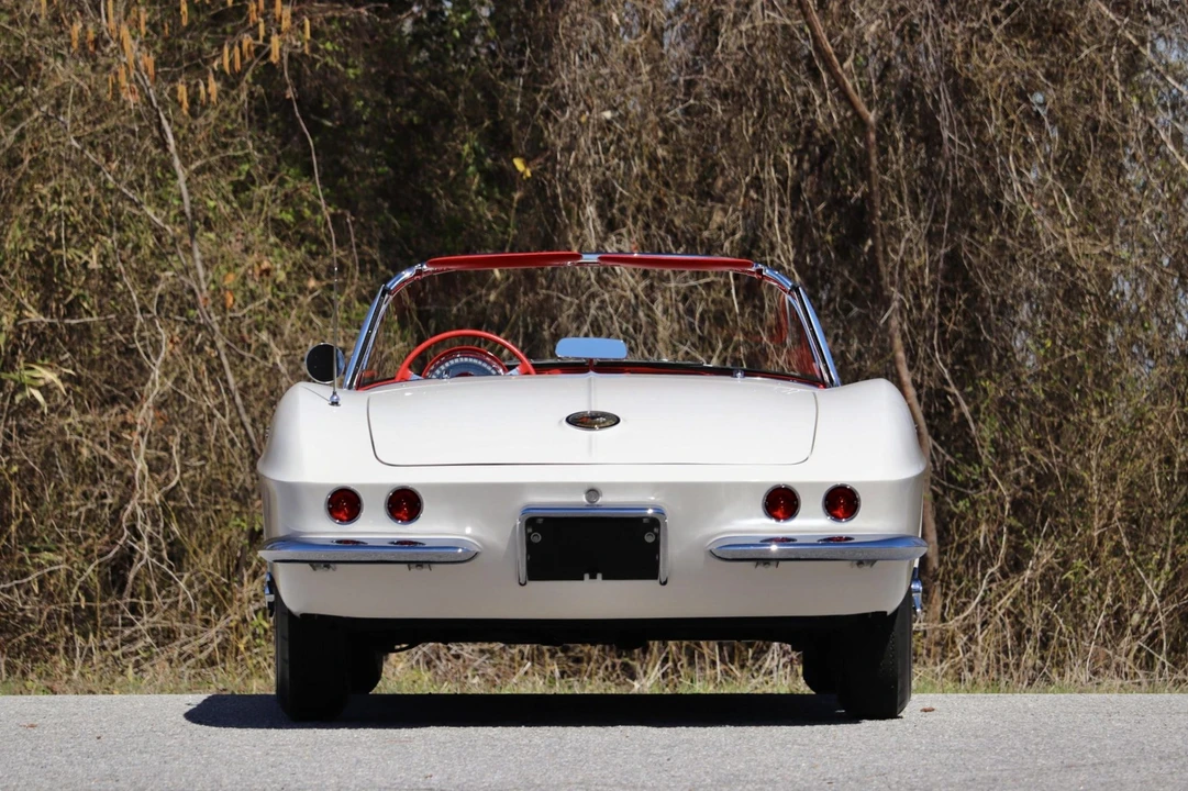 1962 Chevrolet Corvette C1 - Image 6 of 31
