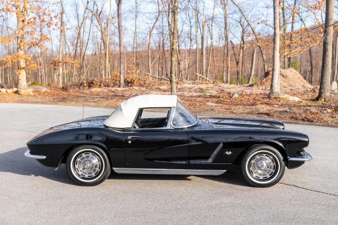 1962 Chevrolet Corvette C1 - Image 15 of 31