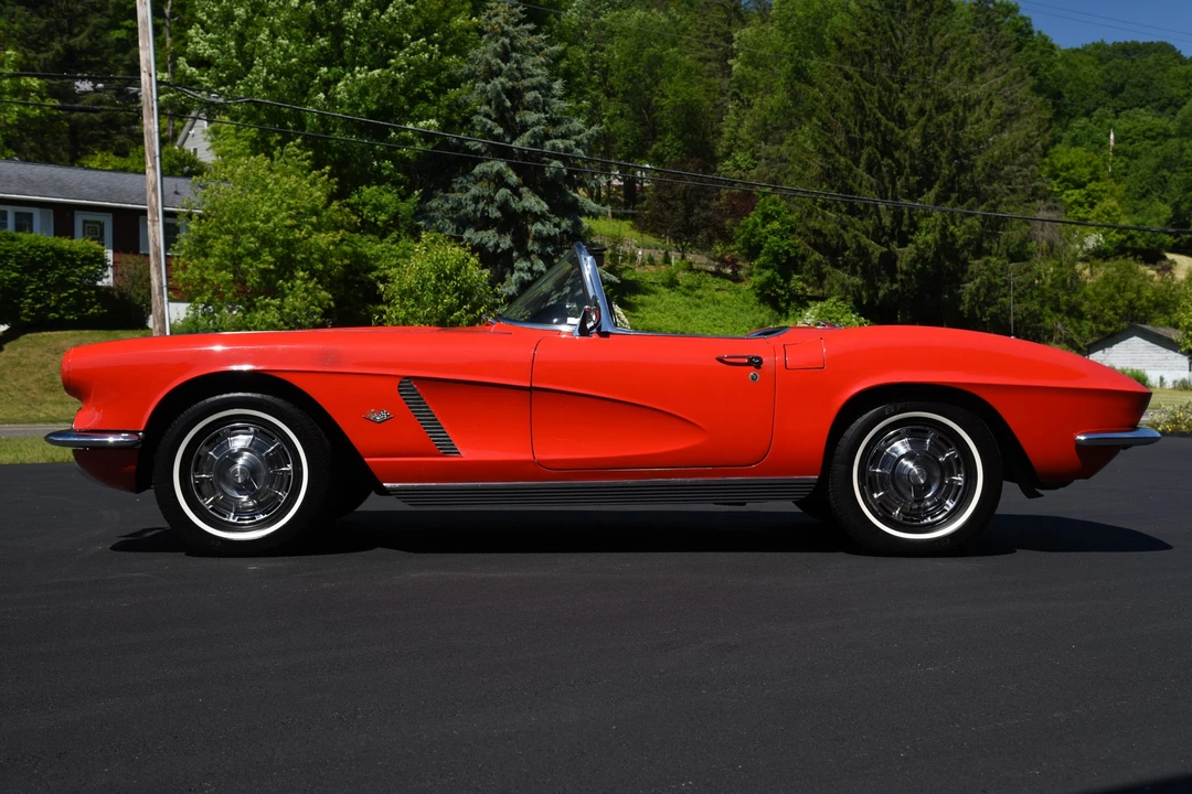 1962 Chevrolet Corvette C1 - Image 16 of 31