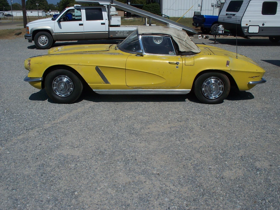 1962 Chevrolet Corvette C1 - Image 16 of 31