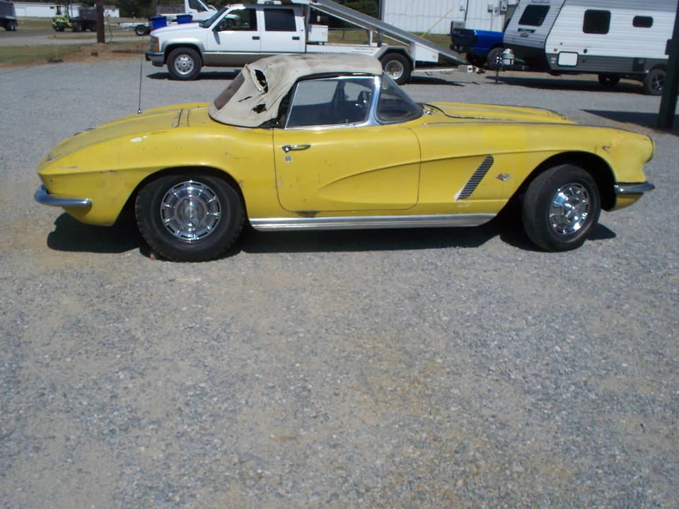 1962 Chevrolet Corvette C1 - Image 13 of 31