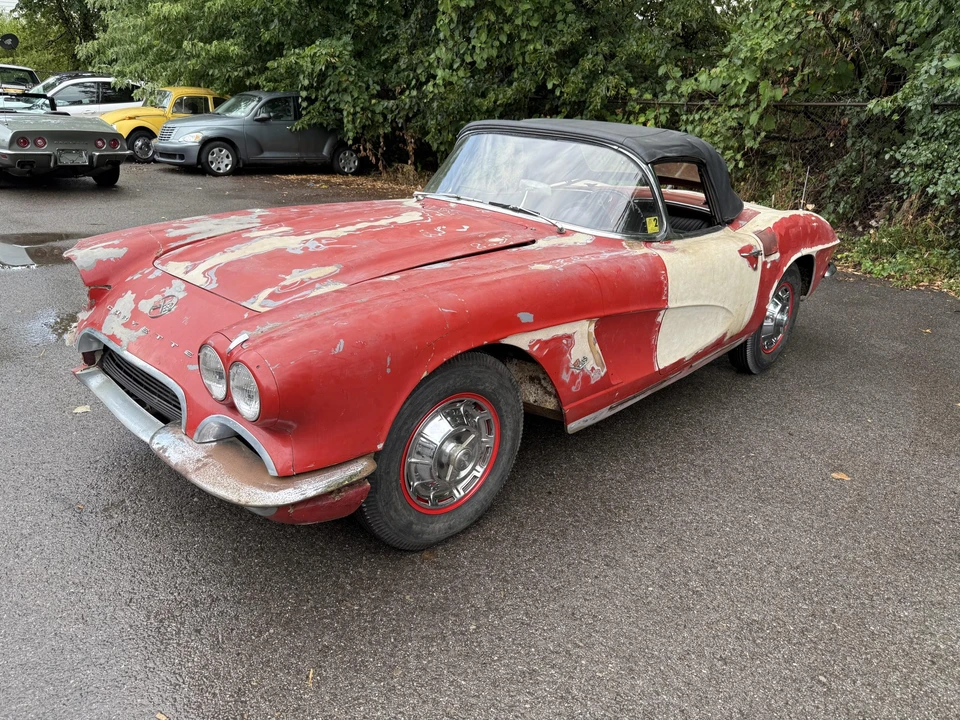 1962 Chevrolet Corvette C1 - Image 2 of 31