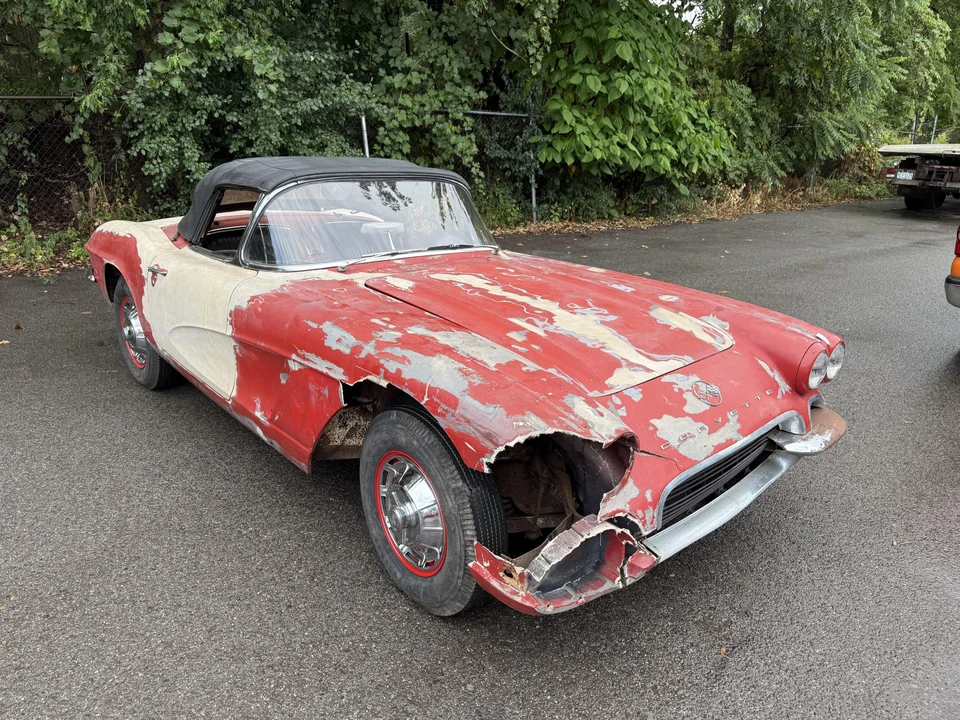 1962 Chevrolet Corvette C1 - Image 9 of 31