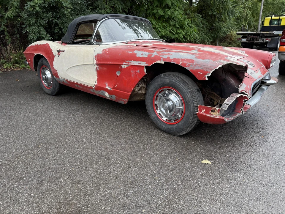 1962 Chevrolet Corvette C1 - Image 10 of 31