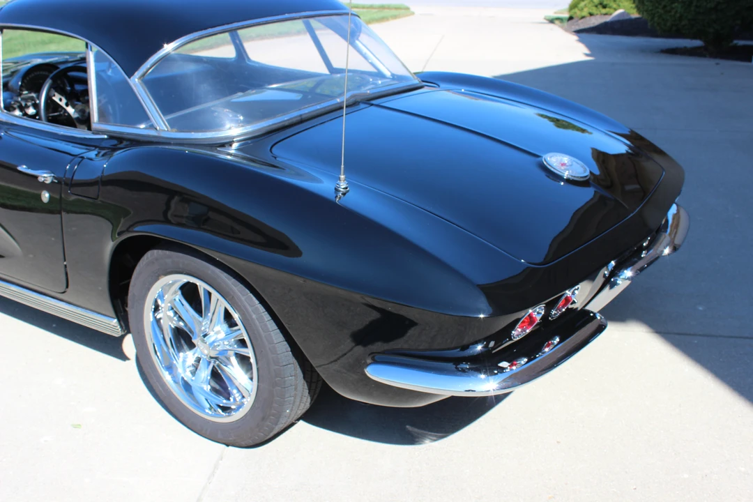 1962 Chevrolet Corvette C1 - Image 12 of 31