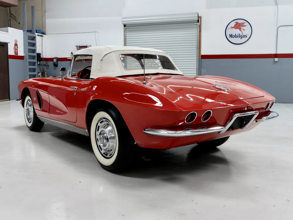 1962 Chevrolet Corvette C1 - Image 13 of 31