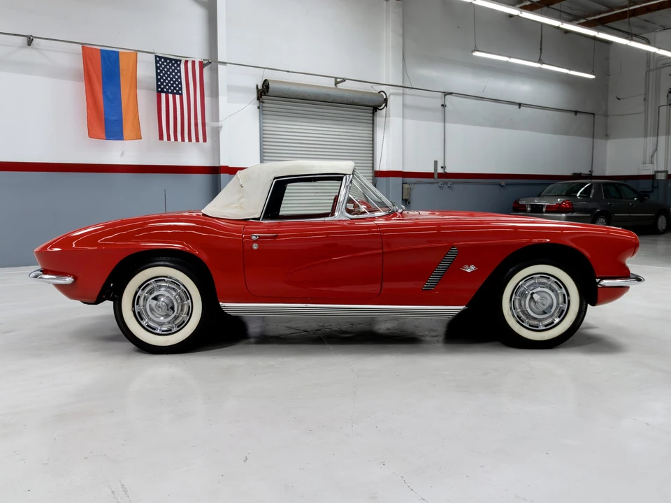 1962 Chevrolet Corvette C1 - Image 17 of 31