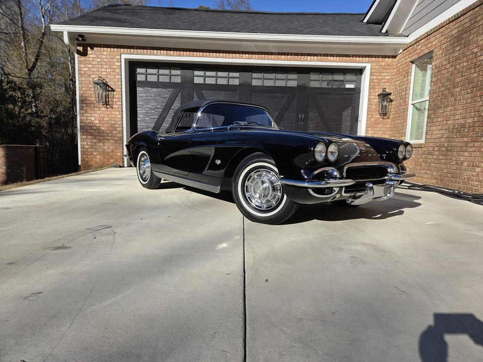 1962 Chevrolet Corvette C1 - Image 16 of 31