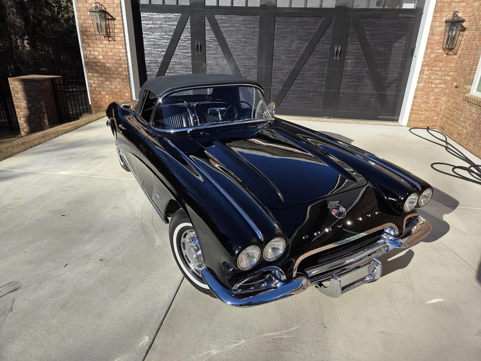 1962 Chevrolet Corvette C1 - Image 18 of 31