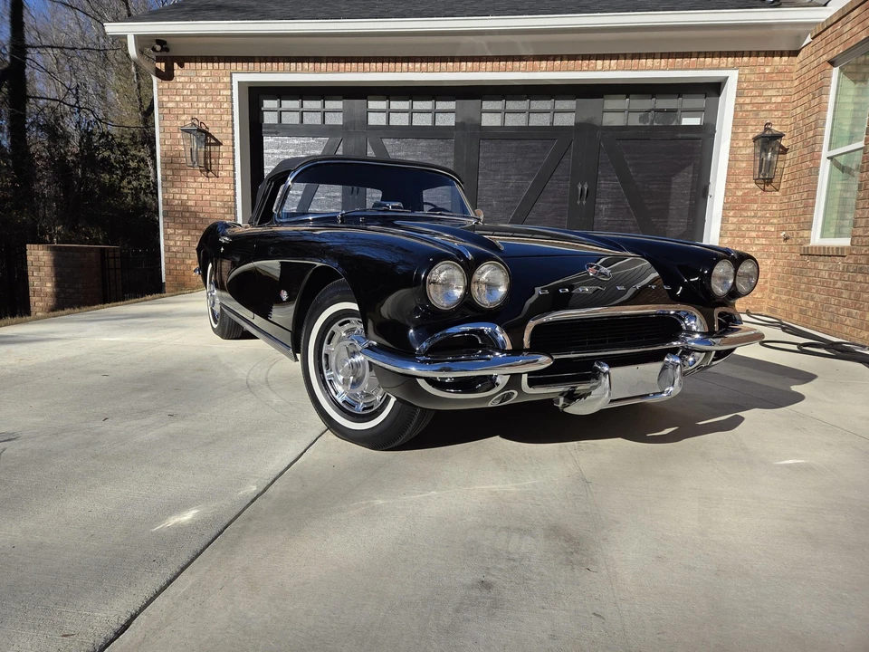 1962 Chevrolet Corvette C1 - Image 17 of 31