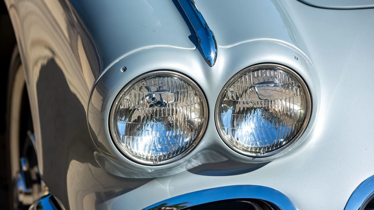 1962 Chevrolet Corvette C1 - Image 16 of 31