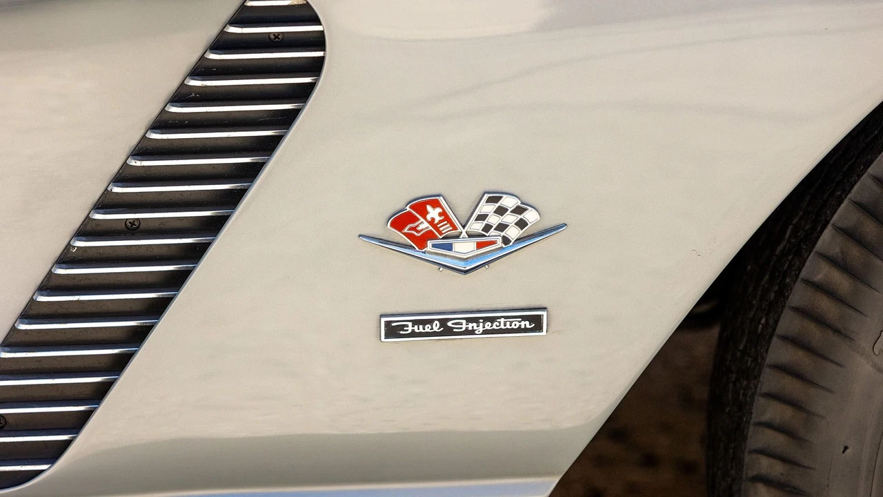 1962 Chevrolet Corvette C1 - Image 19 of 31
