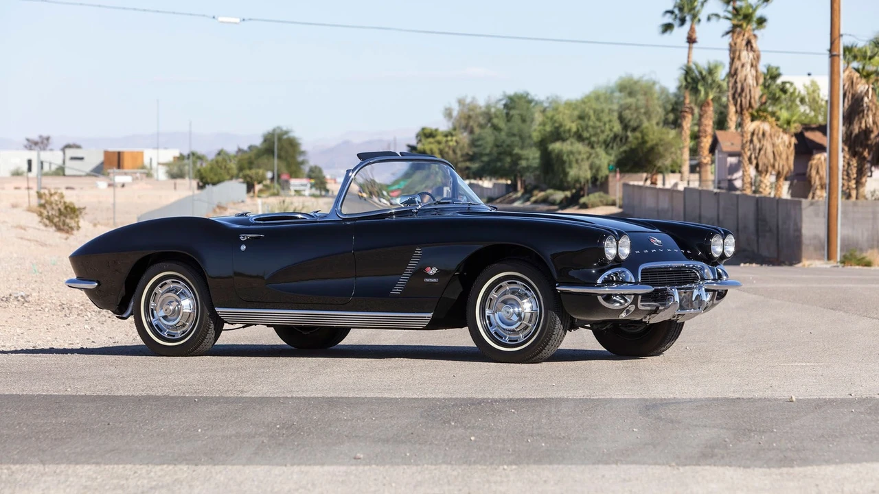 1962 Chevrolet Corvette C1 - Image 2 of 31