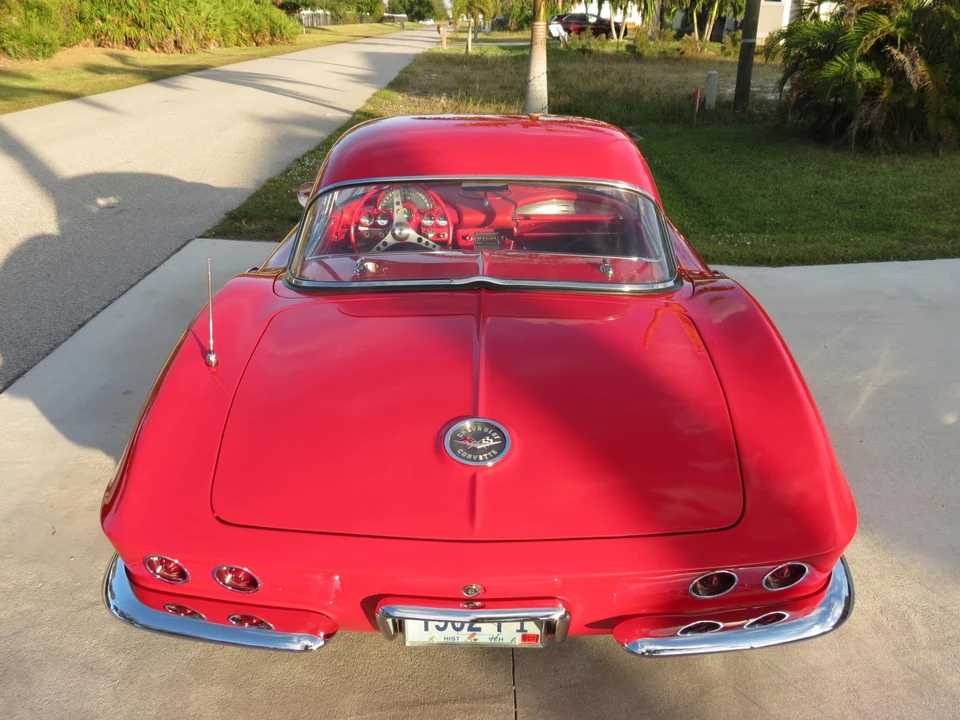1962 Chevrolet Corvette C1 - Image 14 of 31