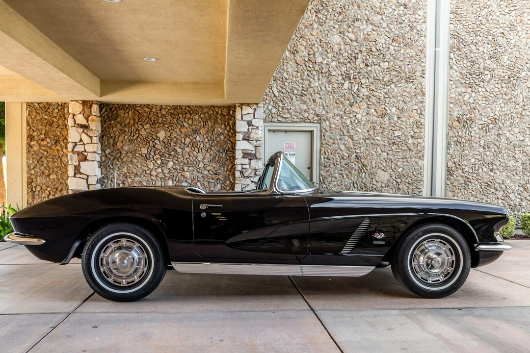 1962 Chevrolet Corvette C1 - Image 8 of 31