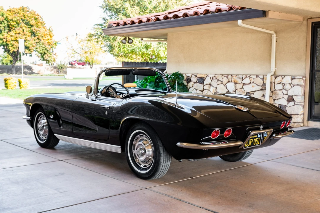 1962 Chevrolet Corvette C1 - Image 5 of 31