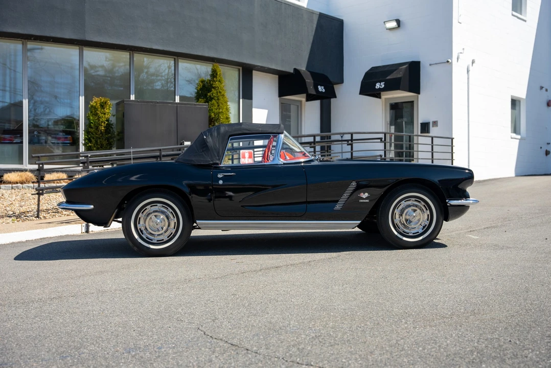 1962 Chevrolet Corvette C1 - Image 26 of 31