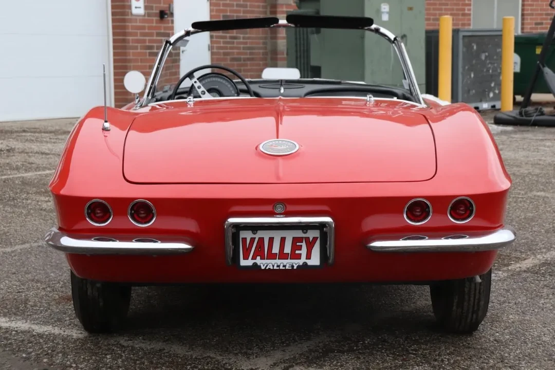1962 Chevrolet Corvette C1 - Image 6 of 31