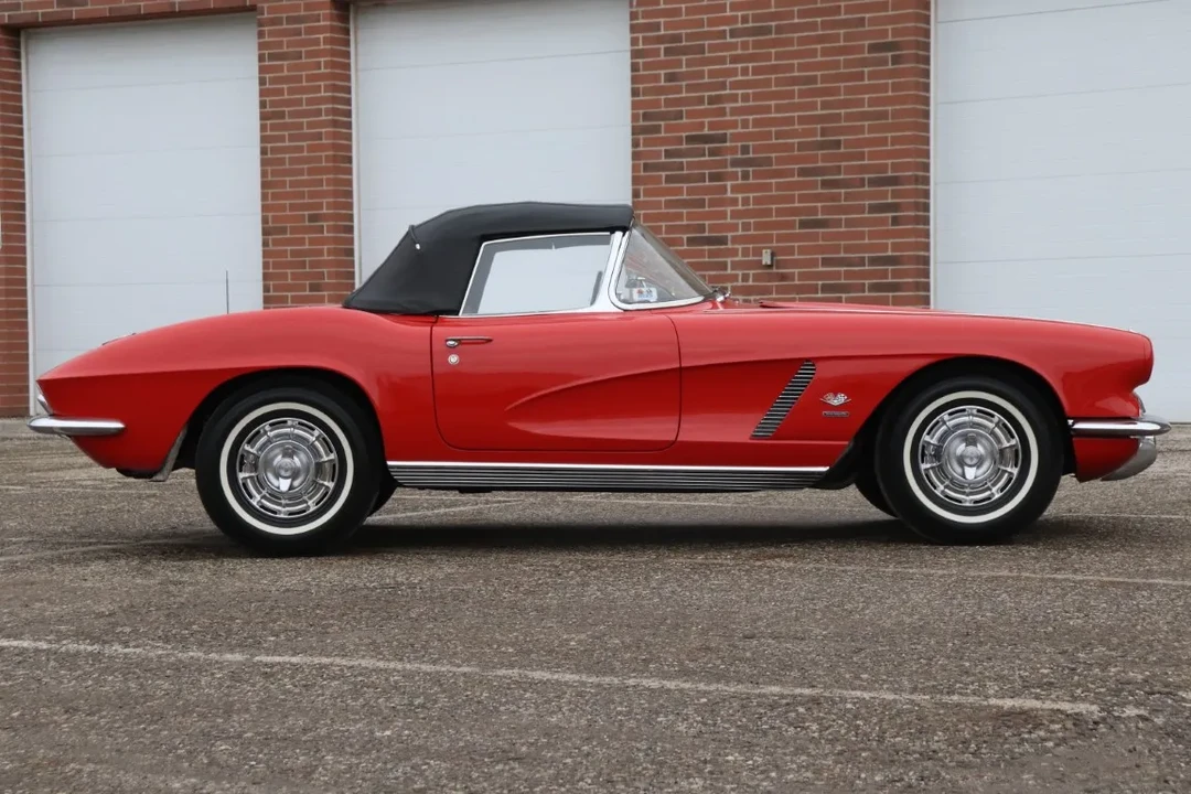 1962 Chevrolet Corvette C1 - Image 16 of 31