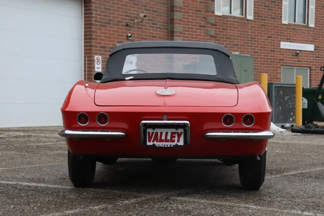 1962 Chevrolet Corvette C1 - Image 14 of 31