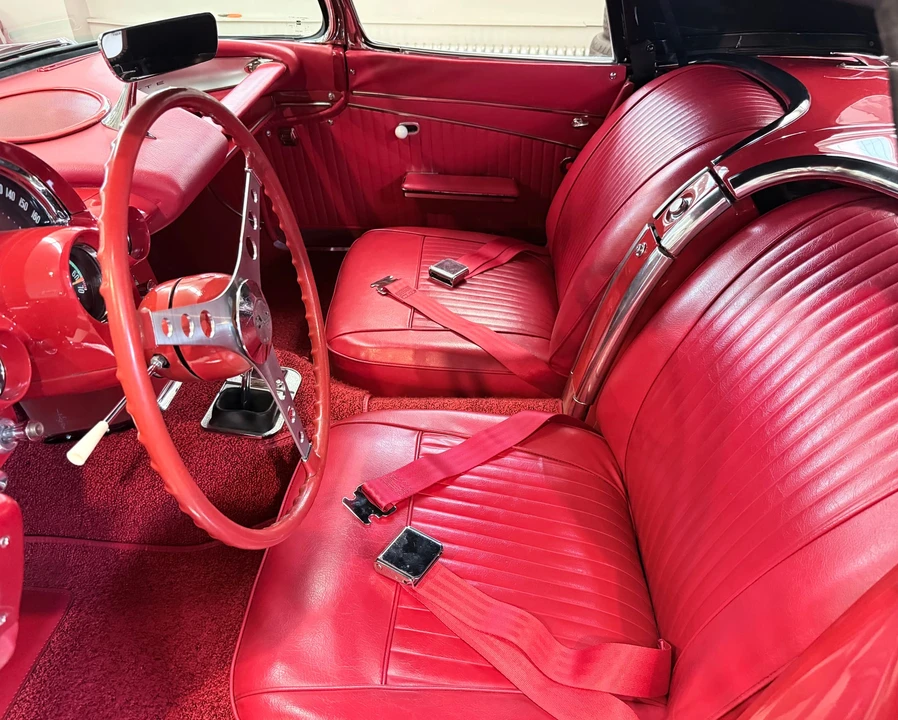 1962 Chevrolet Corvette C1 - Image 13 of 31
