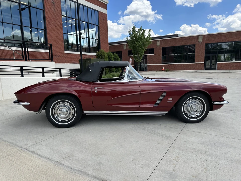 1962 Chevrolet Corvette C1 - Image 14 of 31