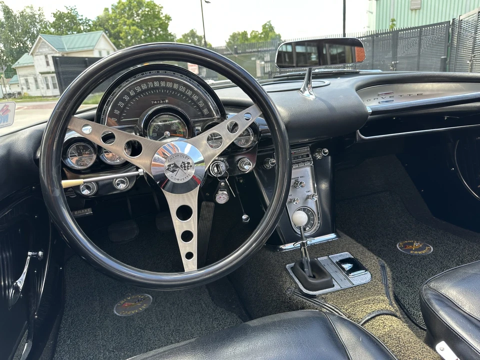 1962 Chevrolet Corvette C1 - Image 30 of 31